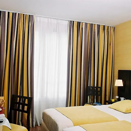 Le Relais D'avrilly Hotel Trévol